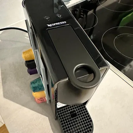 Modernes I Parkplatz I Terrasse Blumberg